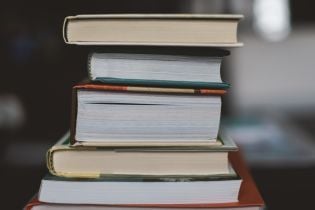 Определили номинантов "Книги года ВВС" 2019