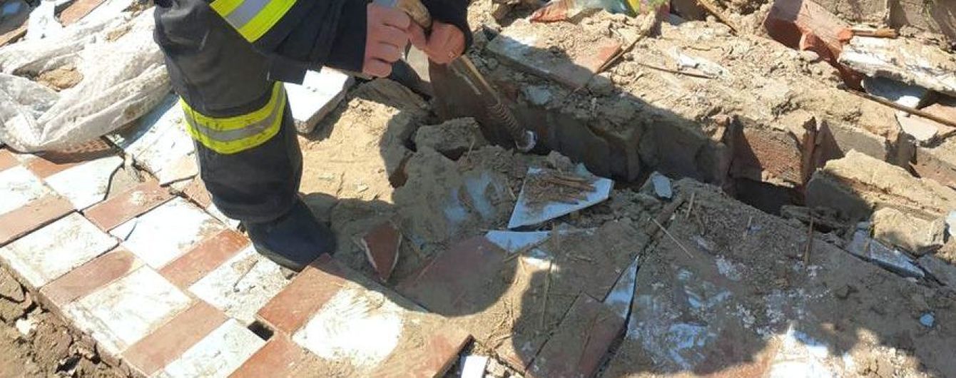 На Полтавщине вследствие разрушения стены здания погибли двое человек