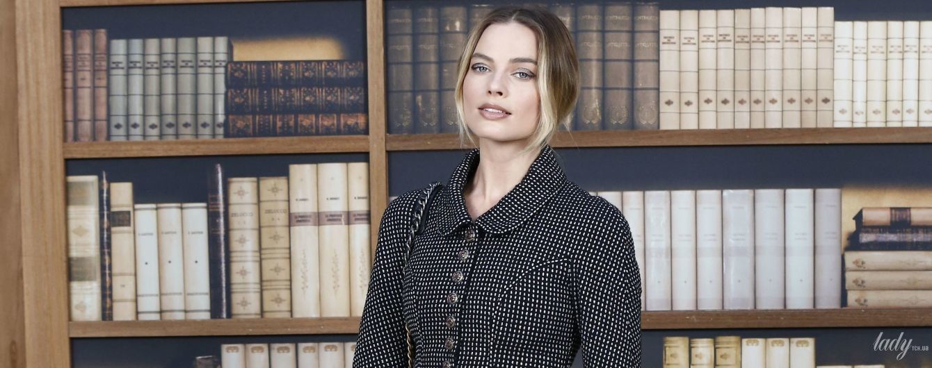 Марго Робби в зале, а Кайя Гербер на подиуме: звезды на показе Chanel в Париже