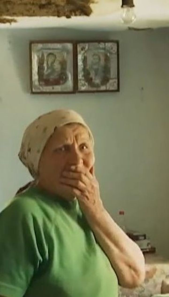 Жители села Ковалевка до сих пор ликвидируют последствия урагана с градом