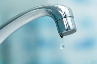 У Зеленского анонсировали повышение цен на холодную воду