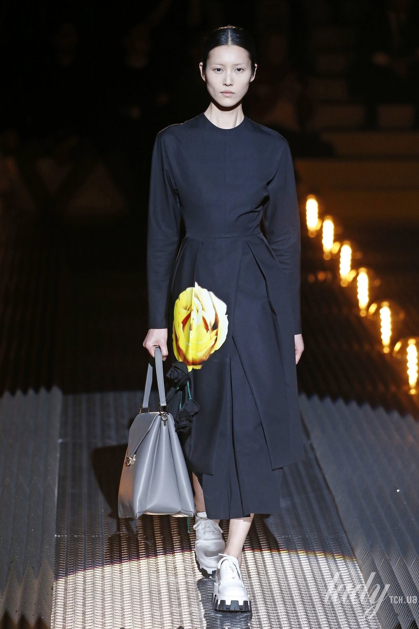 Коллекция Prada прет-а-порте сезона осень-зима 2019-20120_10