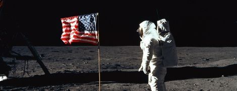 "Гигантский скачок для человечества": как миссия Apollo изменила наше представление о Солнечной системе и космосе