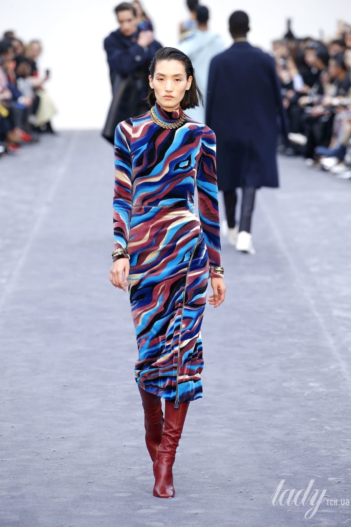 Коллекция Roberto Cavalli прет-а-порте сезона осень-зима 2019-2020_15