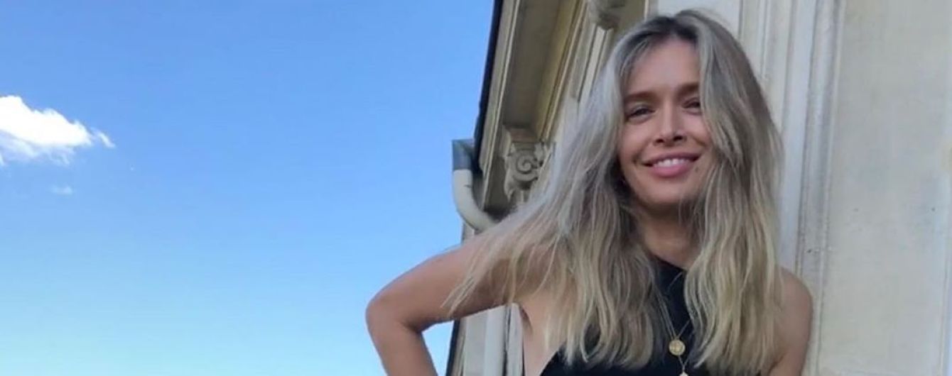 В джинсовых шортах на парижском балконе: Вера Брежнева продемонстрировала новый лук