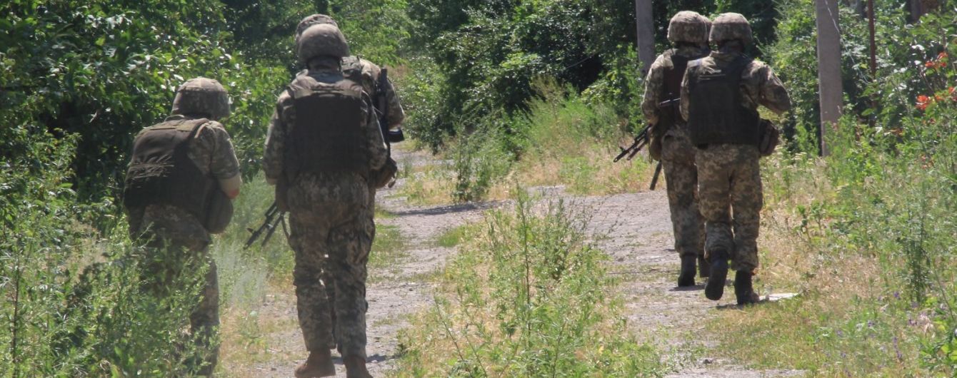 Ситуация на Донбассе. Российские боевики били по позициям ВСУ из артиллерии