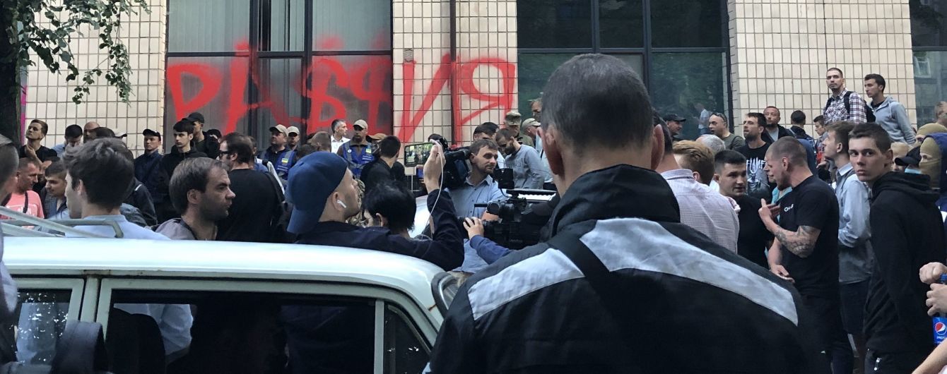 Нацсовет собирается на внеочередное заседание из-за телемоста NewsОne и “Россия-1”