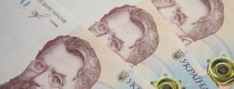 Кабмін виділить кошти сиротам та самотнім пенсіонерам