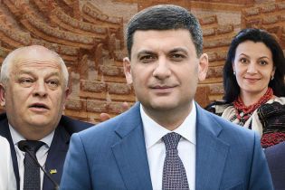 С Порошенко или Гройсманом: кто из членов правительства баллотируется в Раду