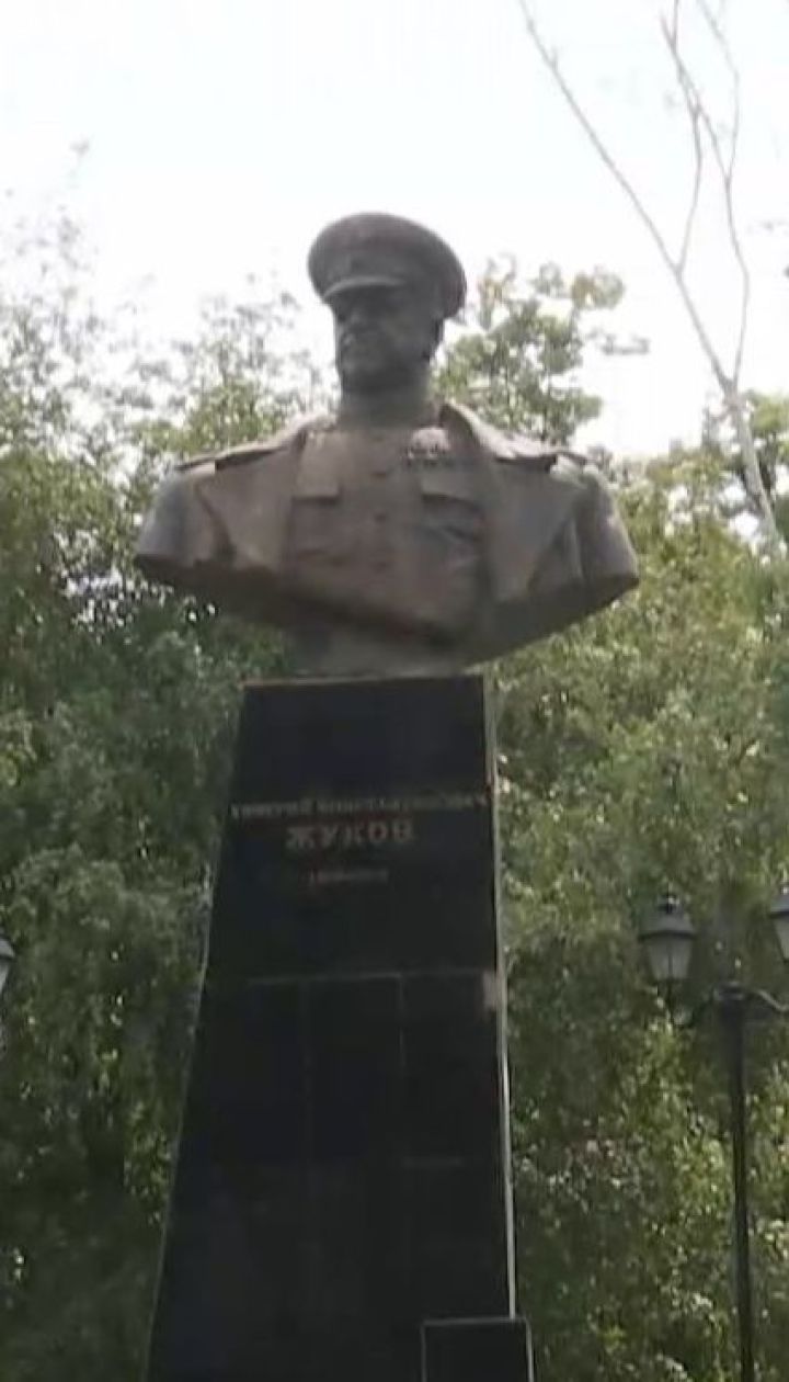 На колишньому проспекті Григоренка у Харкові відновили пам’ятник Жукову