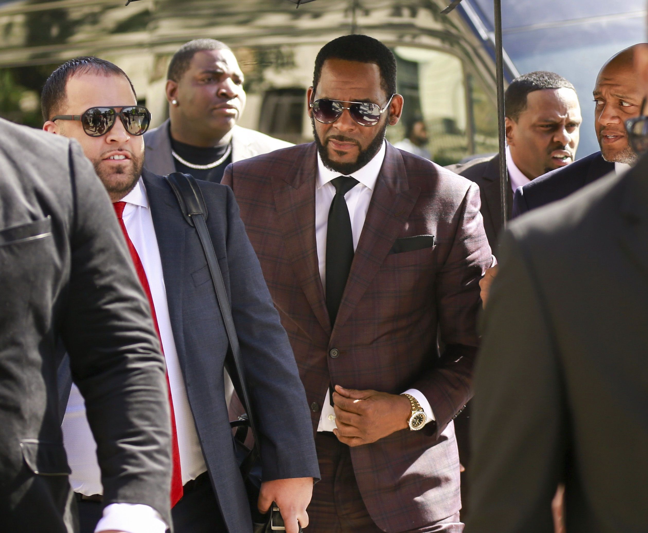 R. Kelly,