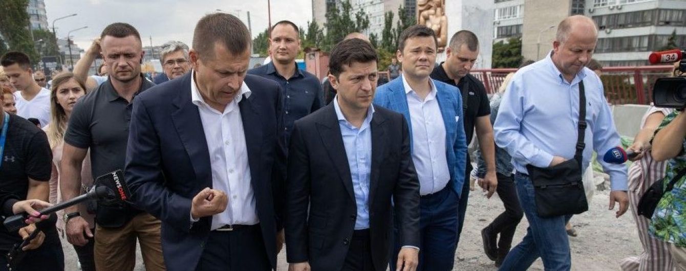 Парі Зеленського і Філатова. Мер Дніпра піде у відставку, якщо не відремонтує міст за два місяці