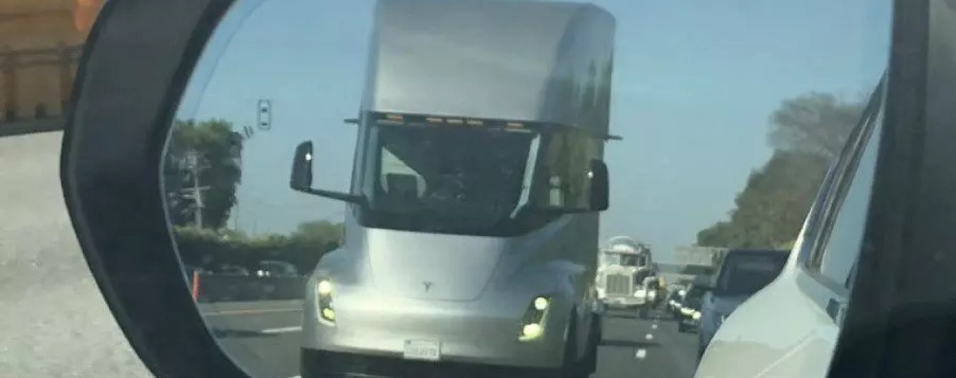 Любительське відео з електрофурою Tesla насторожило Мережу