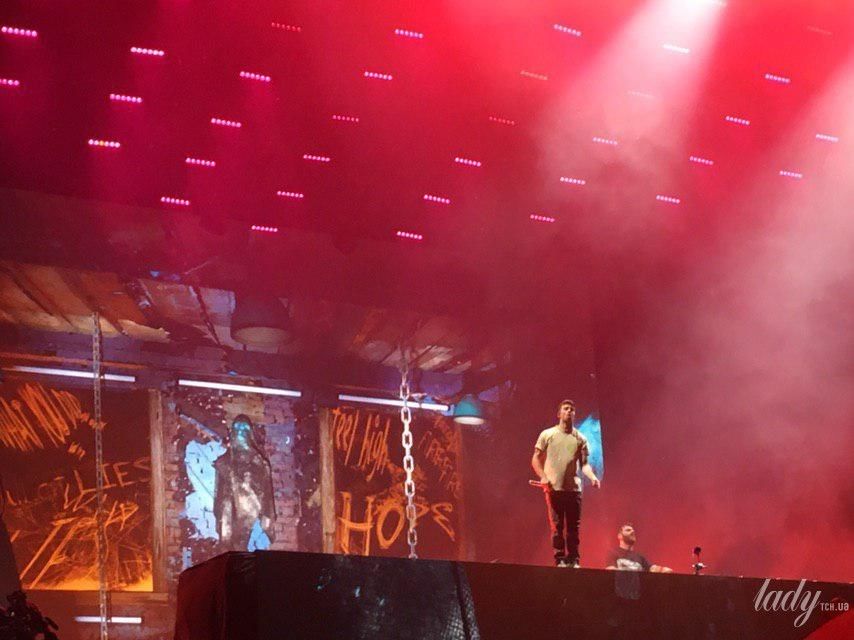 The Chainsmokers_16