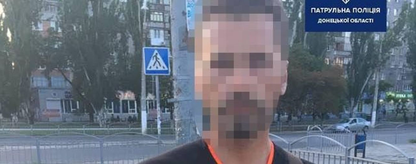 В Мариуполе патрульные случайно задержали мужчину, который восемь лет считался умершим