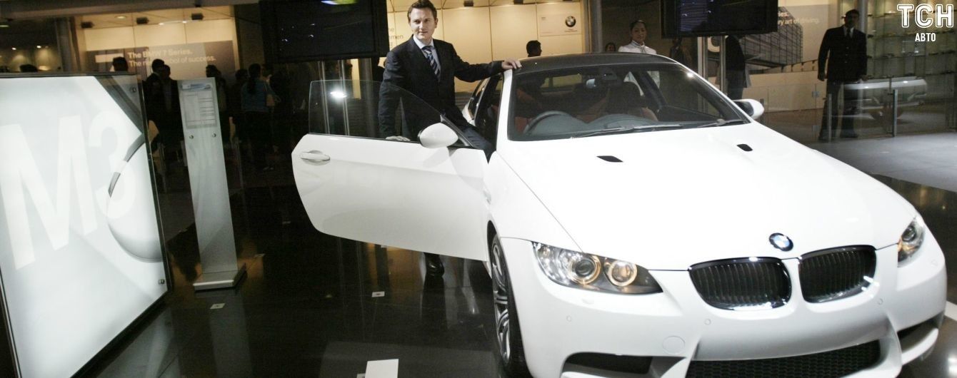 BMW відкликає величезну партію машин через дефект проводки