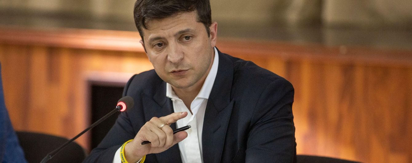 Зеленский призвал временного руководителя ГФС уйти в отставку. Тот согласился