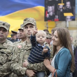 В Україні набув чинності закон про державну мову. Для кого українська є обов'язковою і які штрафи