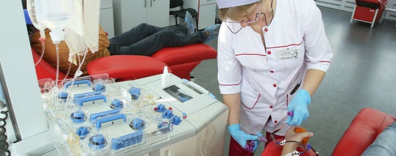 У Львові через карантин закінчуються запаси крові