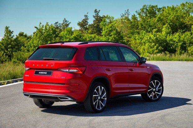 Skoda представила обновленные кроссоверы Karoq и Kodiaq