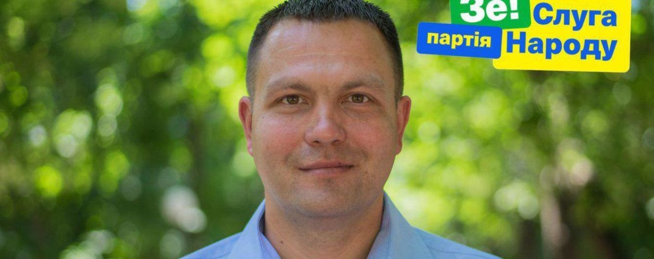 На 100-м округе проведут экзит-пол: кандидат от "Слуги народа" анонсировал борьбу с возможными фальсификациями