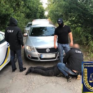 На Вінниччині затримали двох патрульних за понад 50 випадків хабарництва