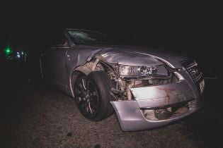 Смертельна ДТП під Києвом: 20-річний водій легковика збив на смерть трьох пішоходів