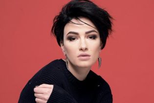 На співачку Анастасію Приходько напали під час концерту