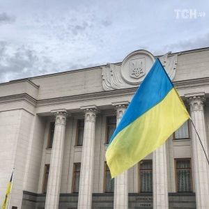 Тайны Верховной Рады. Как зарождалась коррупция, как учились кнопкодавить и тренд на слуг народа