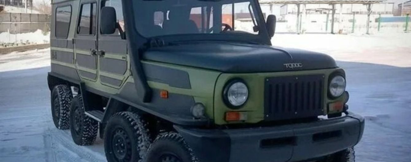 В Сибири "ЛуАЗ" переделали в восьмиколесный вездеход