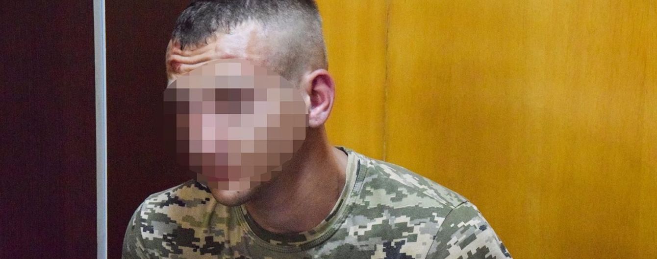 У Миколаєві військовий на мопеді грабував жінок
