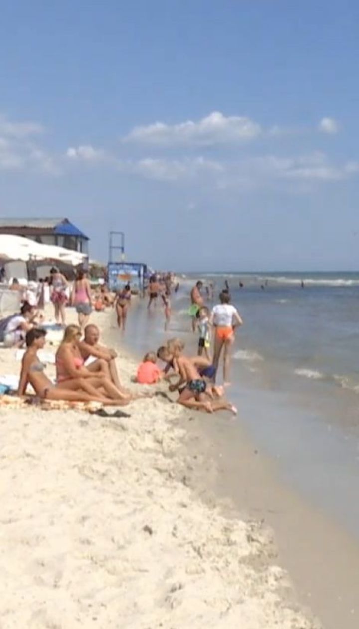 14 людей потрапили до лікарні з симптомами отруєння після відпочинку на спортивно-оздоровчій базі