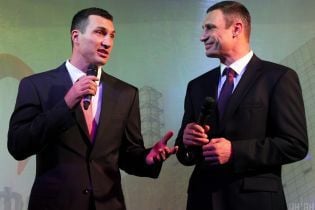 Кличко не исключил, что УДАР может возглавить его брат Владимир