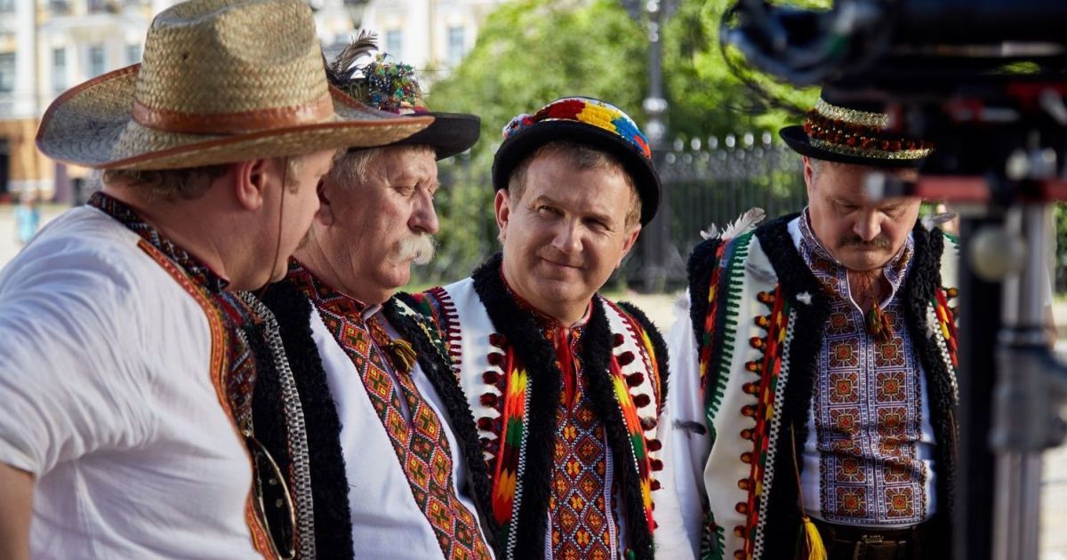 Горбунов, Шуров, Фагот та інші зірки поділилися курйозними історіями про переїзд до Києва
