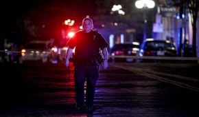 В США поліцейські випадково застрелили власницю будинку, сплутавши її з грабіжницею