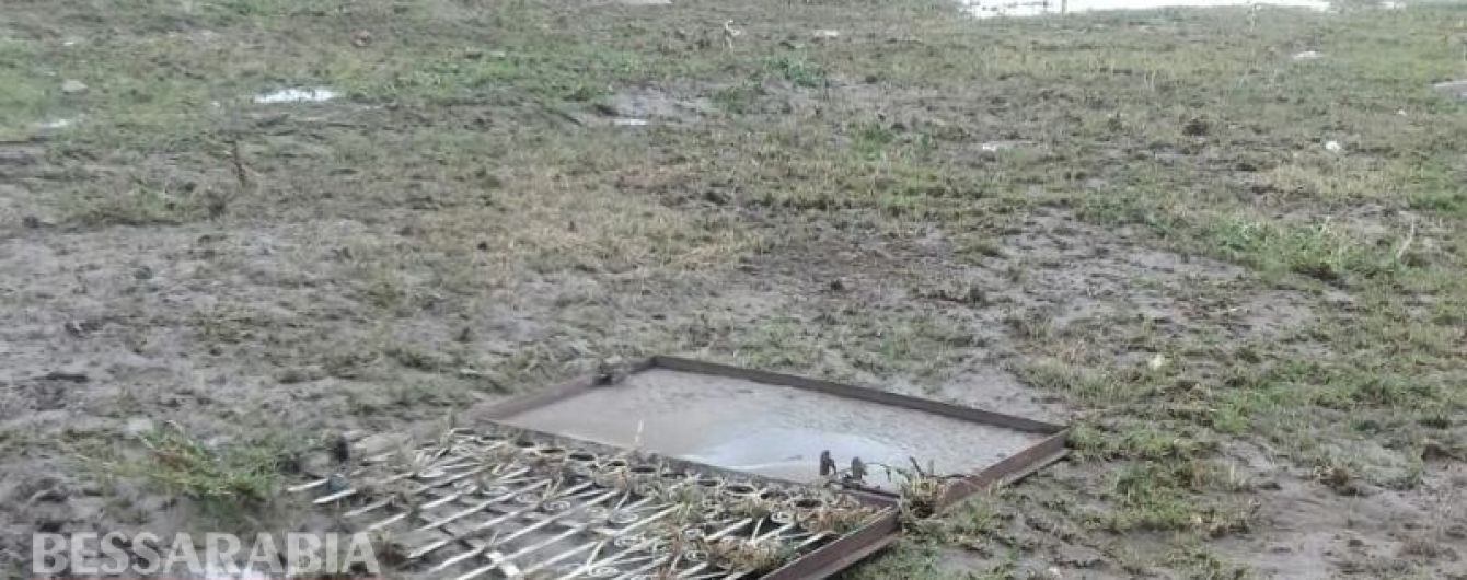 Убийственная непогода в Одесской области: соседи рассказали, как в "цунами" погиб мужчина