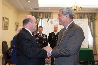 Украина и США вместе будут искать военнопленных и пропавших без вести