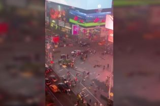 "Стрелок". В Нью-Йорке люди устроили жестокую давку из-за звука мотоциклов
