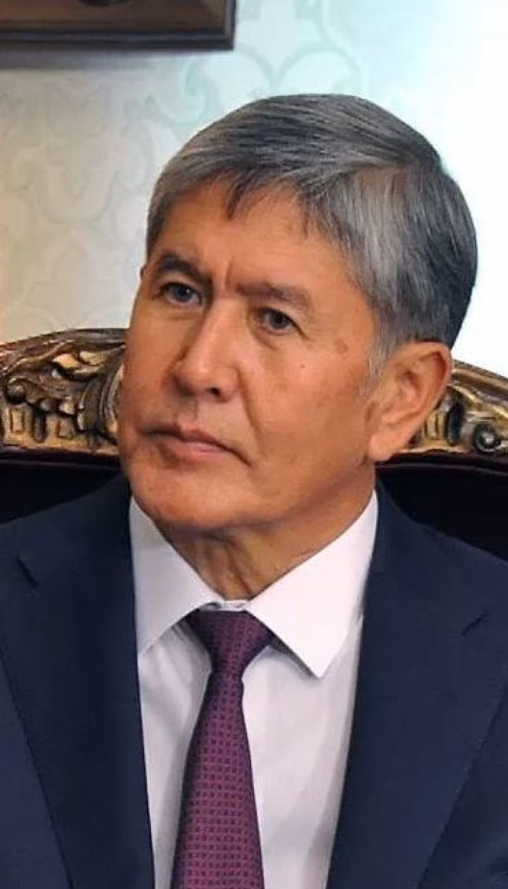 Спецназовцы штурмуют дом бывшего президента Кыргызстана