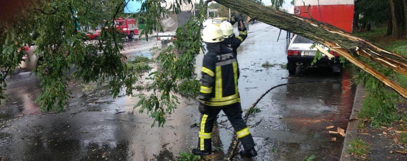 Ураган в Киеве: столица остановилась в пробках