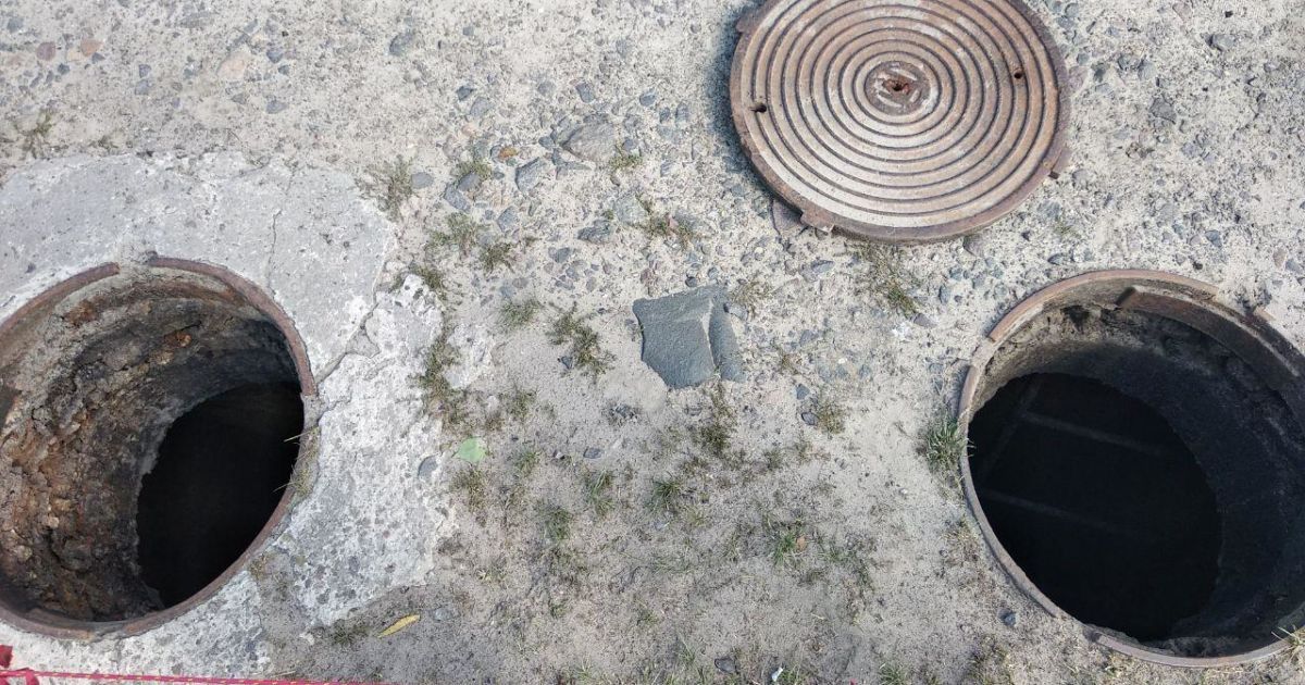 Во Львове во время пожара нашли повешенным бездомного: он с товарищем грелись в тепловой камере
