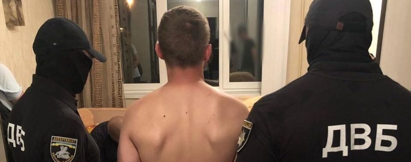 Столичные правоохранители задержали осужденного, который угрожал расправой следовательнице