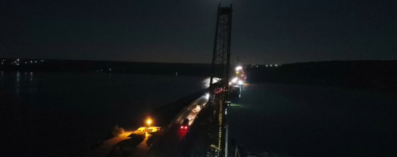 Строительство моста через Хаджибейский лиман показали на видео