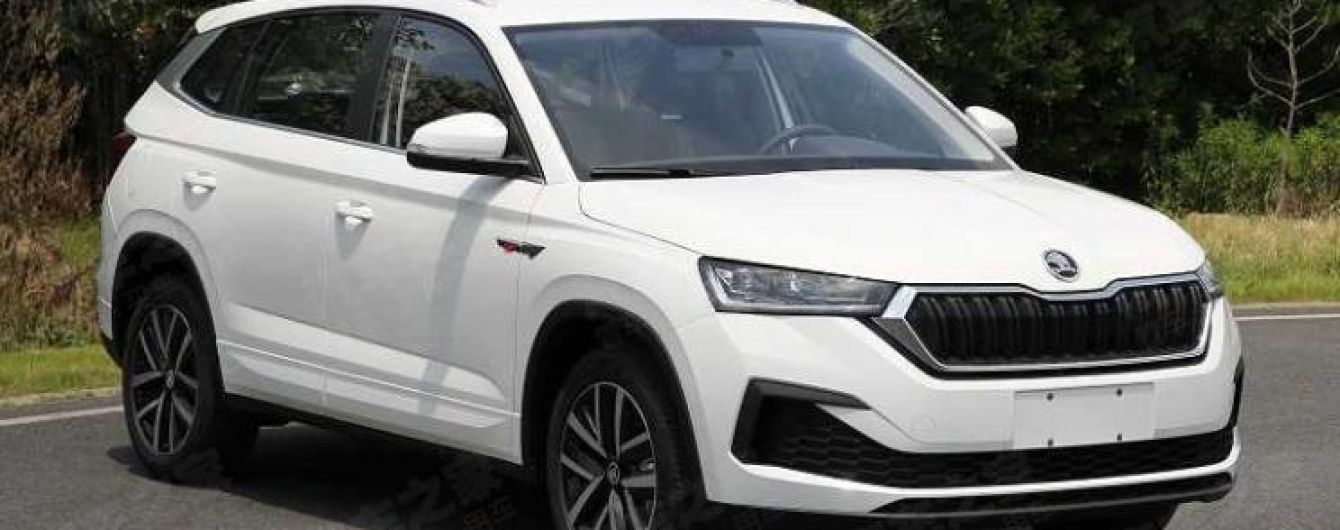 Автошпионы засняли кроссовер Skoda Kamiq GT без камуфляжа