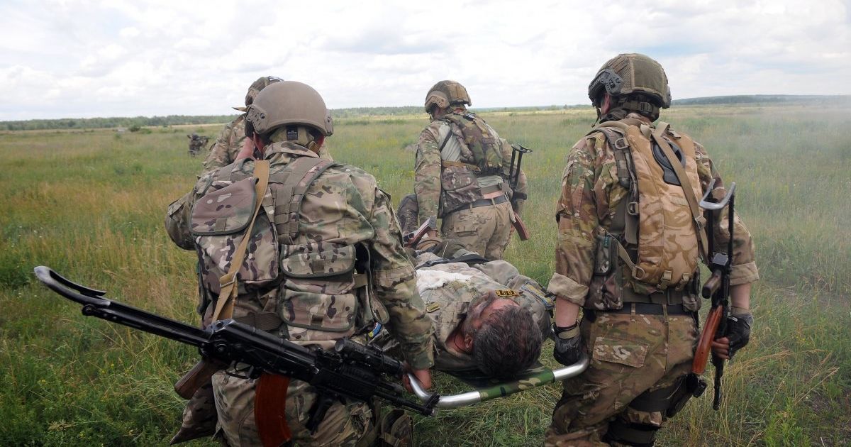 Подавление огнем активности боевиков и ранение украинского военного. Дайджест АТО