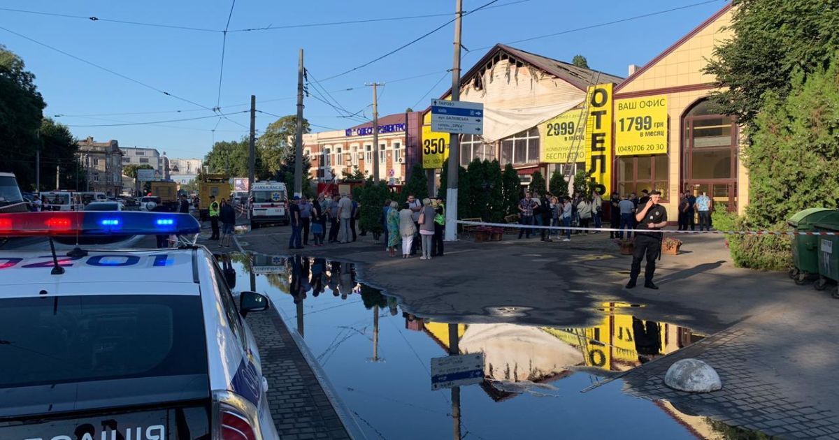 Пожар в "Токио Стар" начался с прачечной: постояльцы отеля дали первые показания