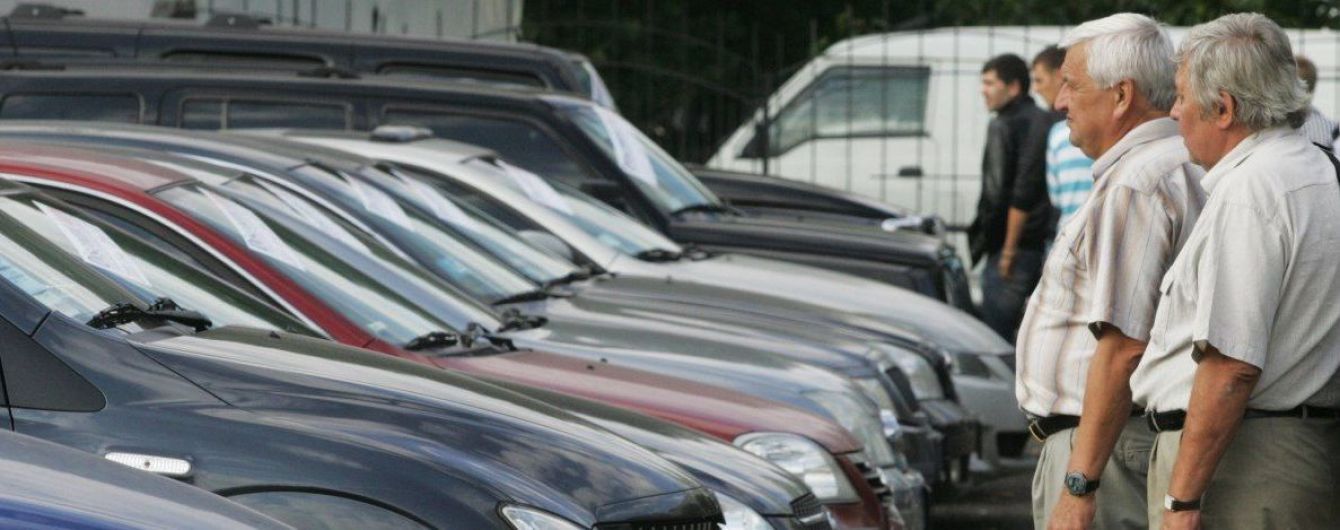 В Украине владельцы элитных авто уплатили почти 90 миллионов гривен налога