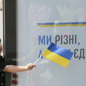 Социологи определили, сколько людей хотели бы, чтобы их дети и внуки остались жить в Украине