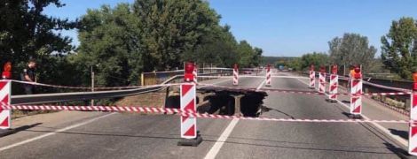 В "Укравтодорі" пояснили, чому обвалився шляхопровід біля Харкова