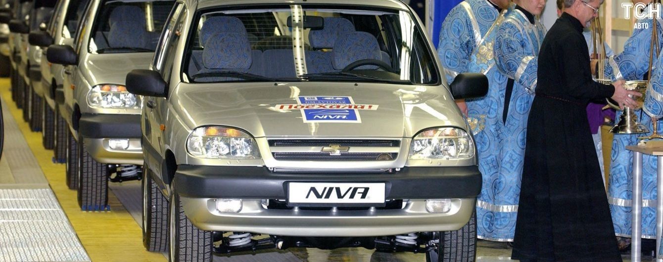 Завод "GM-АвтоВАЗ" остановит выпуск авто из-за обвала продаж